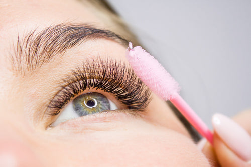 How To Clean Lashify Lashes?