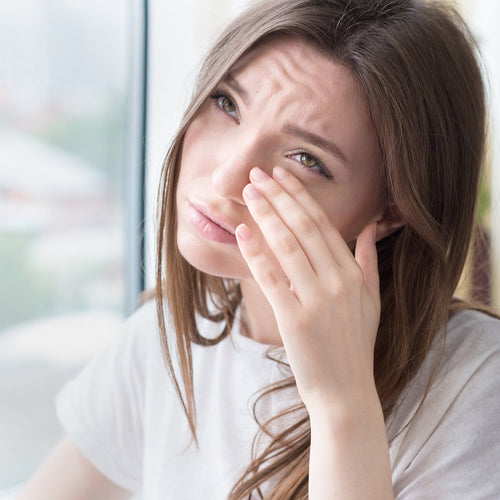 Assessing an Allergic Reaction to Eyelash ExtensionsLashify