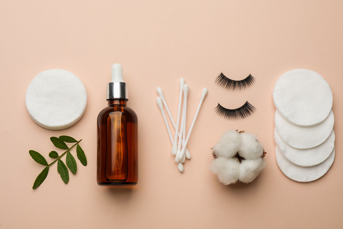 How to Remove Cluster Lashes Without Remover