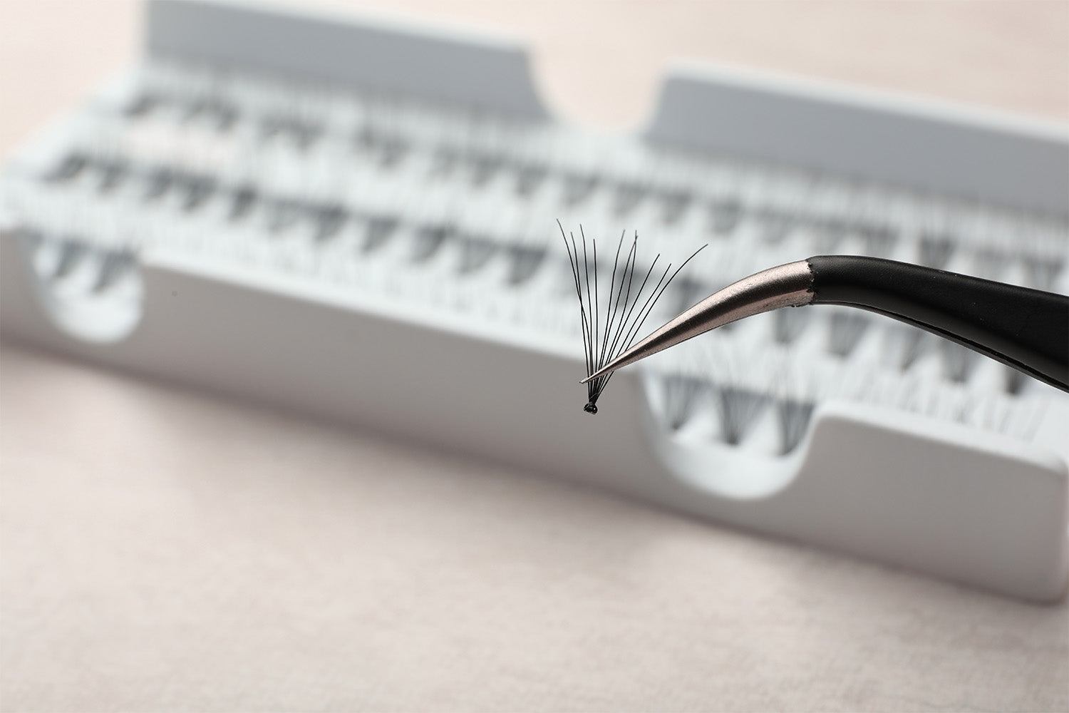Lash Clusters: Should You Use Them or Avoid Them?