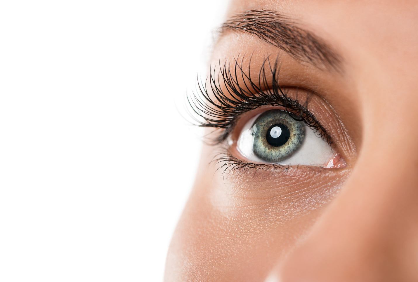 8 Lashes for Small Eyes