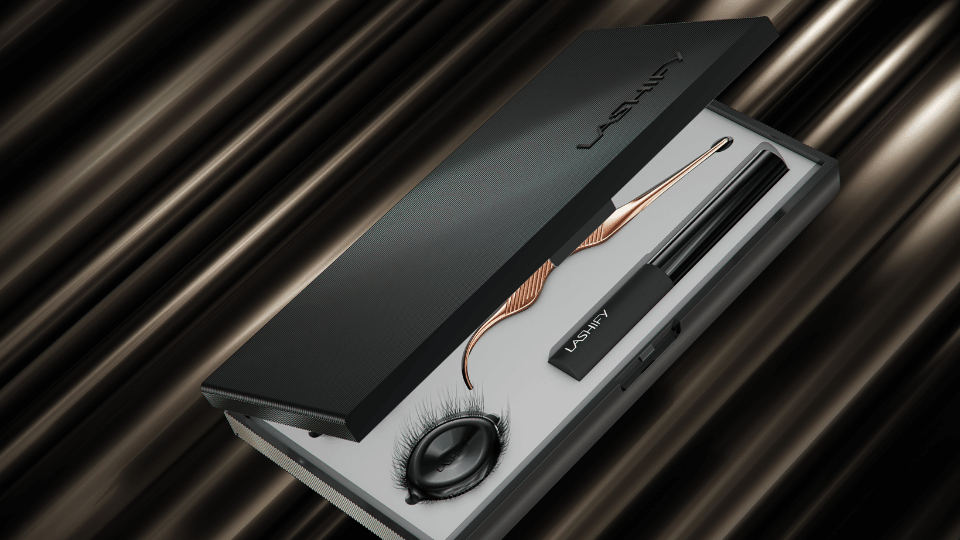 HOW LASHIFY GAVE THE 'BOMBSHELL' WOMEN THE FOX LOOK