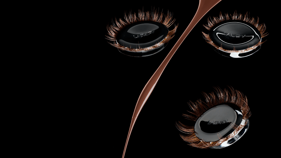 Close-up of an eye wearing Lashify Gossamer lashes in Starburst and Chocolate colors