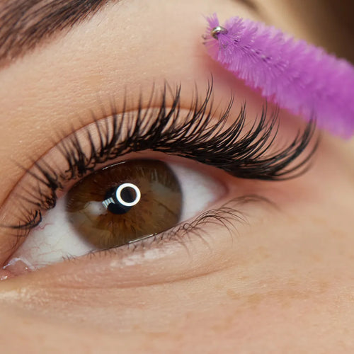 How Long Do Eyelash Extensions Take?