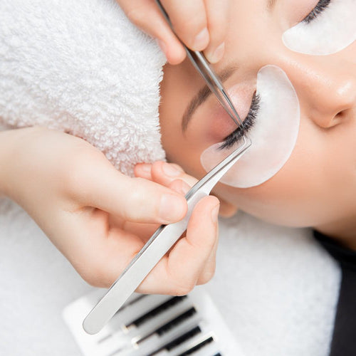Tips To Getting Natural Looking Eyelash Extensions
