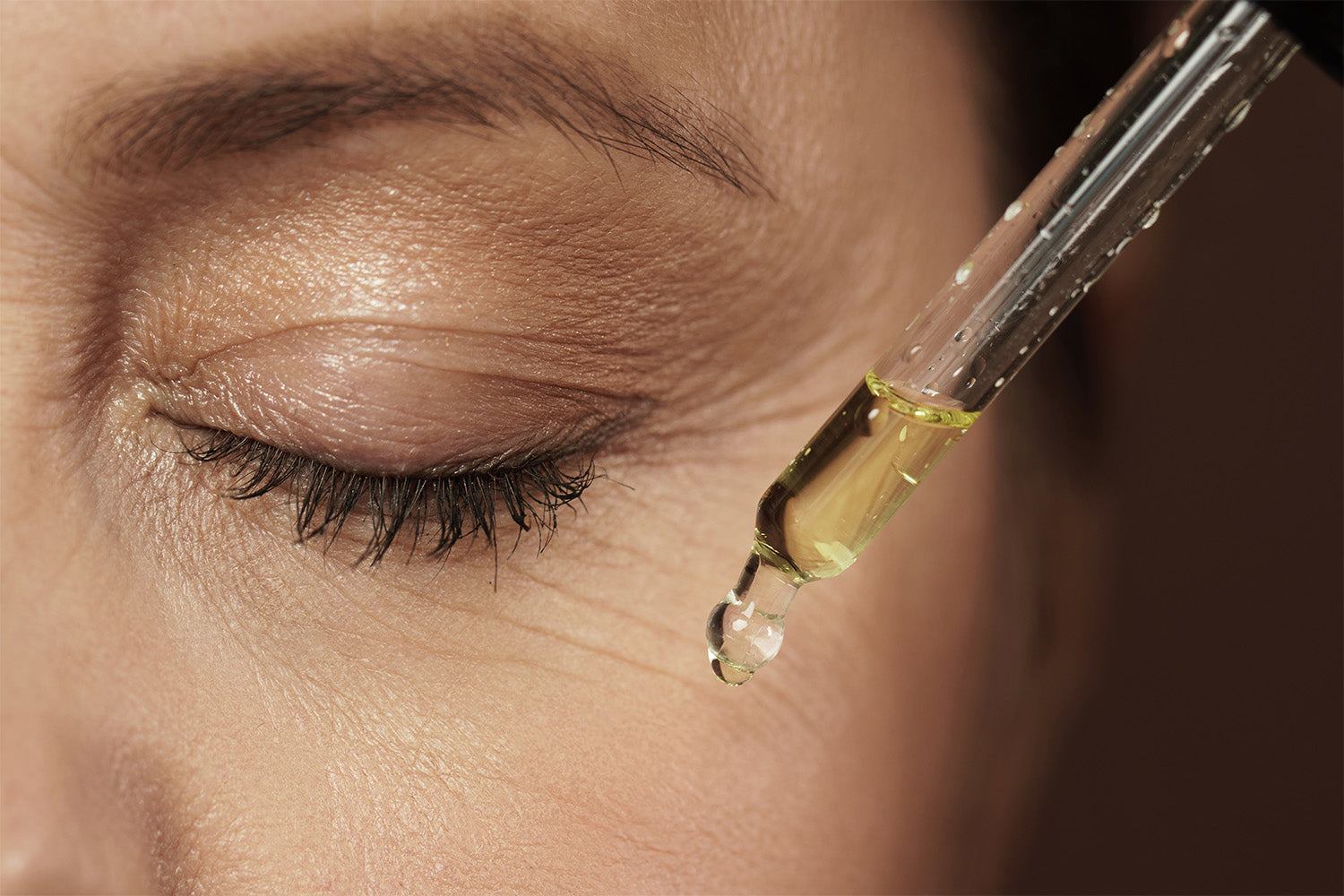 Does Eyelash Serum Really Work?