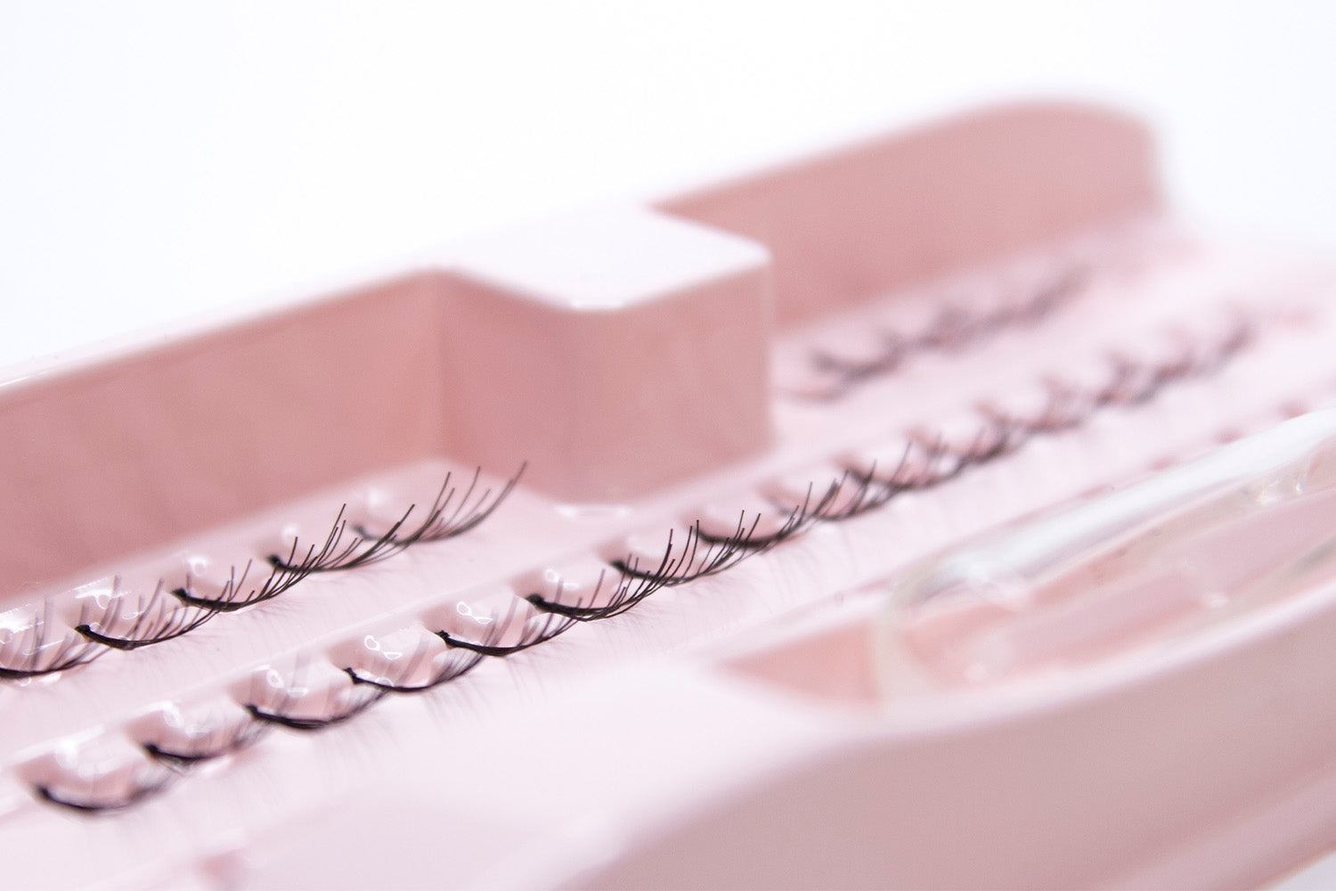 Use an Eyelash Storage Case To Extend the Life of Your Lashes!