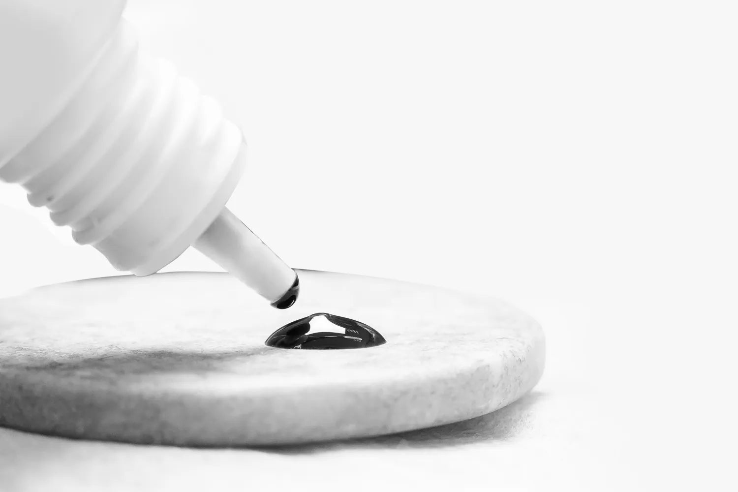 How To Get Lash Bond Off