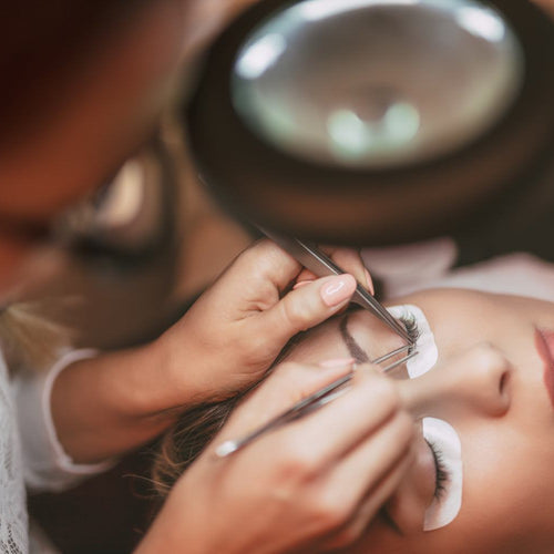 What Do You Need To Do Eyelash Extensions at Home?Lashify 