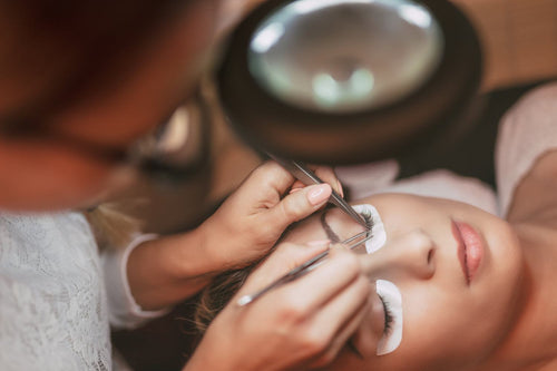 What Do You Need To Do Eyelash Extensions at Home?