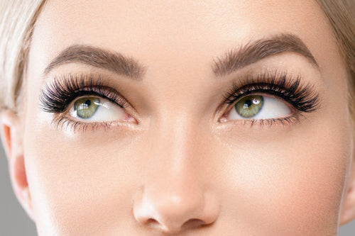 Why Lashify Lashes are the best DIY Lash Extensions
